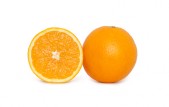 Stockfresh_2398646_sliced-orange-fruit-isolated-on-white-background_sizeXS_2739df